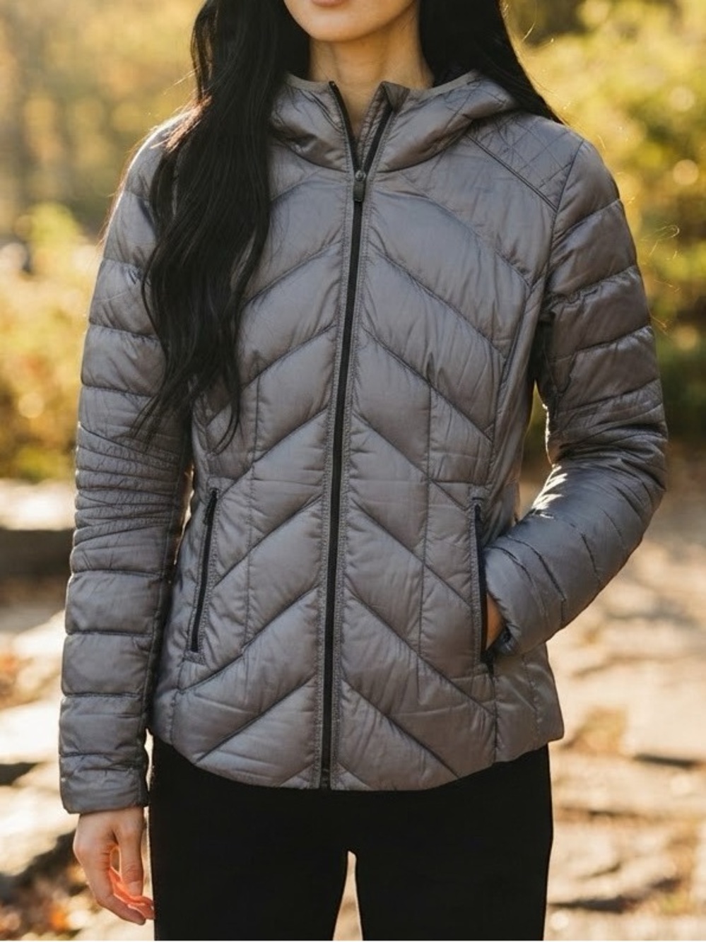 BCBGeneration Ultra Light Weight Packable Down Coat Puffer Jacket Pewter Silver